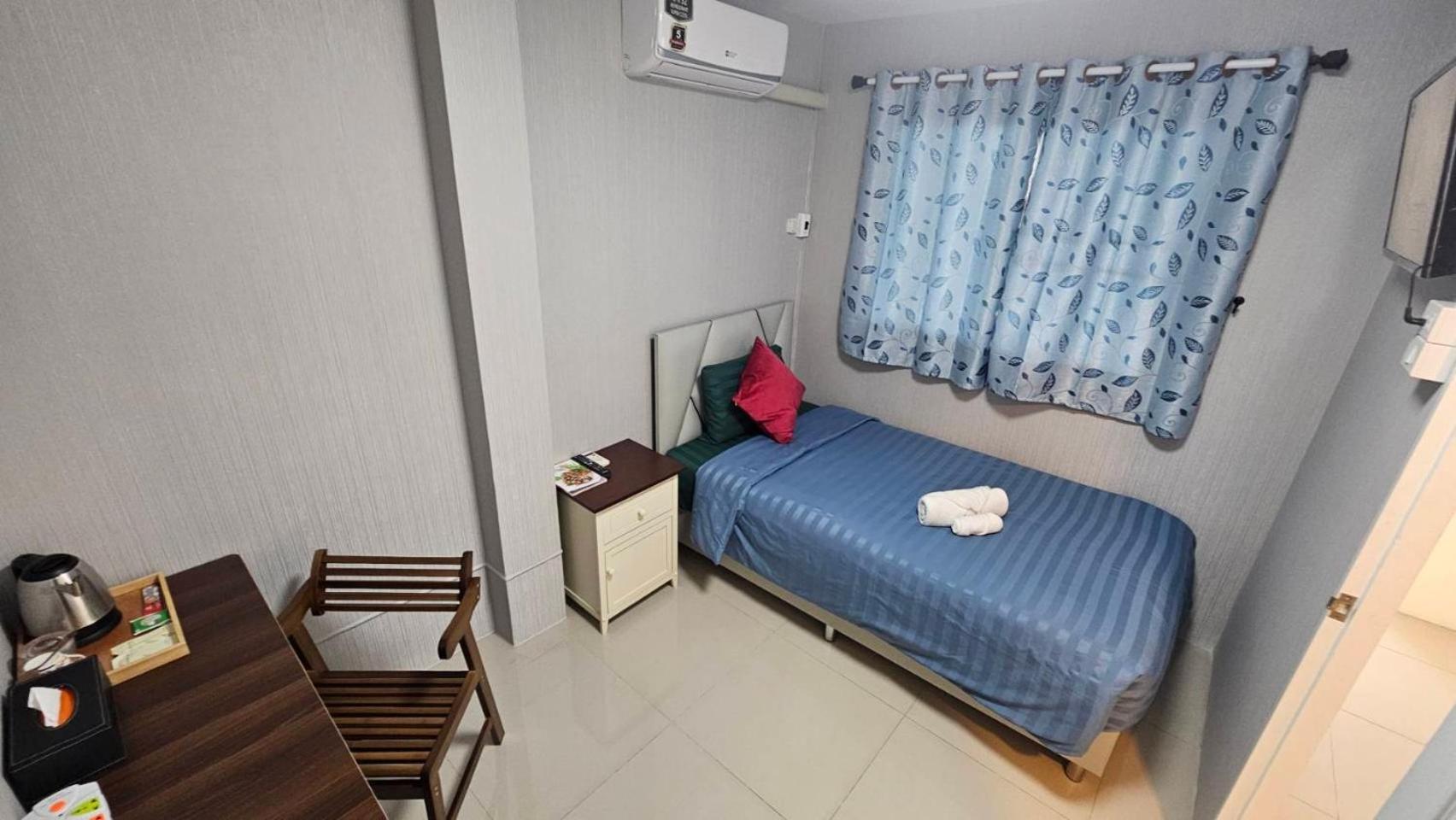 Khokeng Room Bangkok Phòng bức ảnh